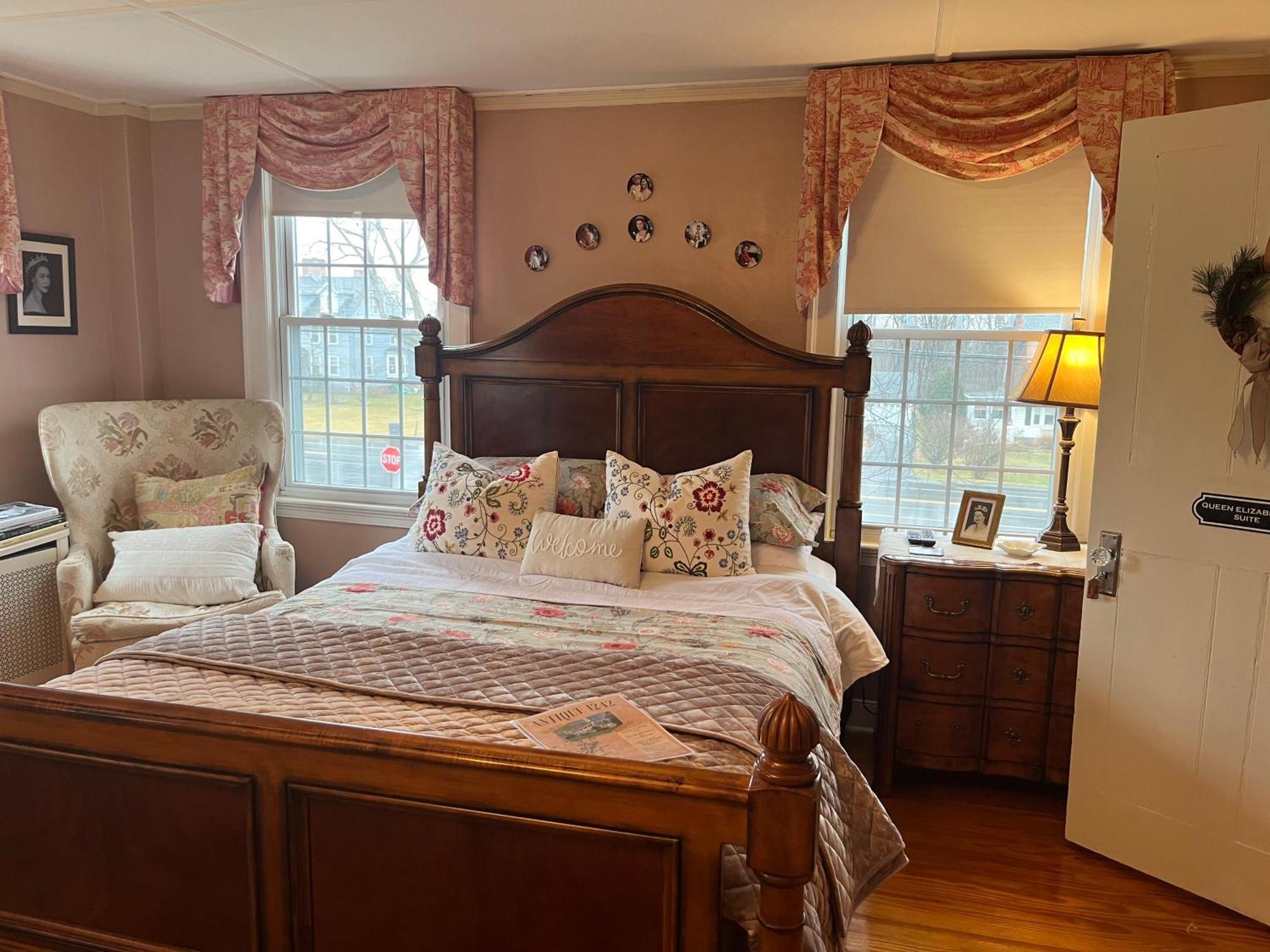 Antique1242 British Bed & Breakfast Enfield Buitenkant foto