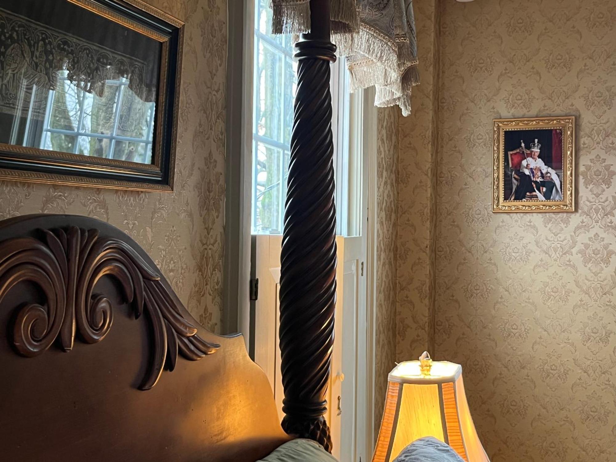 Antique1242 British Bed & Breakfast Enfield Buitenkant foto